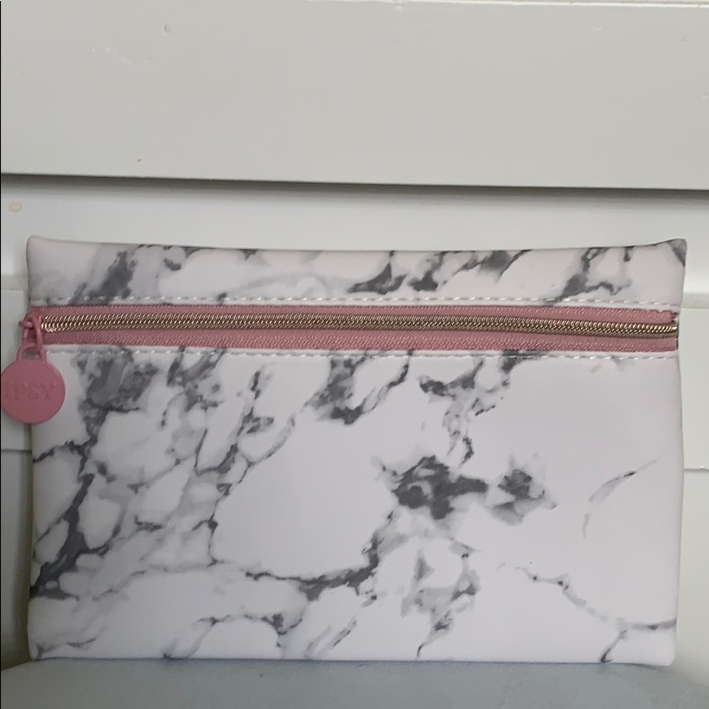 New unused ipsy bags